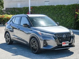 Used 2022 Nissan Kicks SR w/ Interior Electronics Package FWD video 3