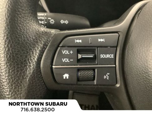 Used 2023 Honda HR-V LX image 14