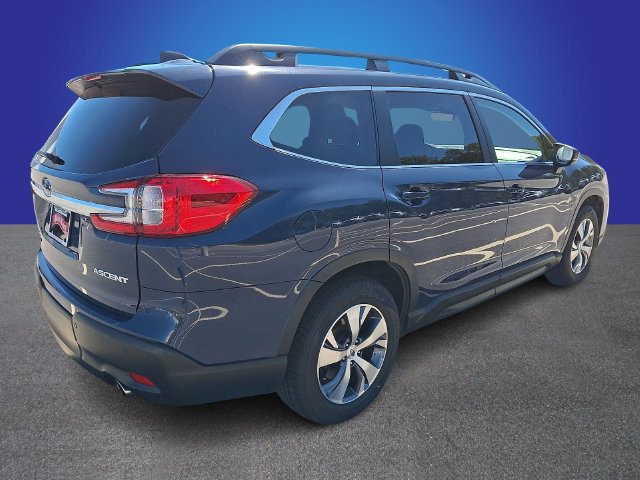 Used 2025 Subaru Ascent Premium AWD/4WD image 4