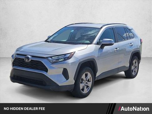 Used 2024 Toyota RAV4 XLE AWD/4WD image 1