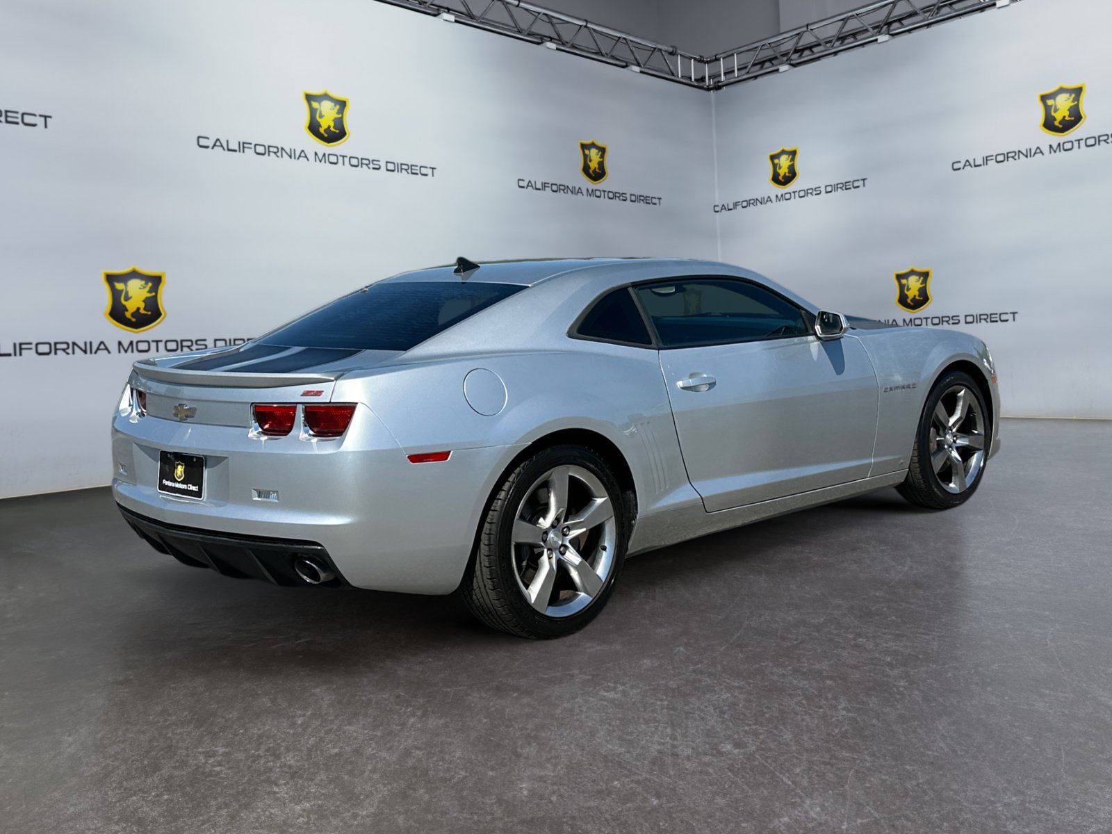 Used 2010 Chevrolet Camaro SS w/ RS Package RWD image 5