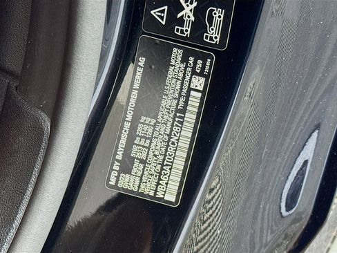 Used 2024 BMW 440i xDrive Convertible w/ Premium Package image 33