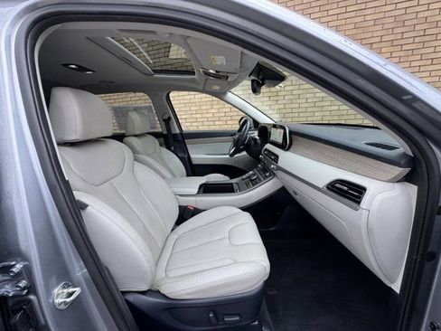 Used 2021 Hyundai Palisade SEL w/ Premium Package image 13