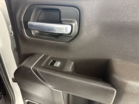 Used 2022 Chevrolet Silverado 1500 Custom RWD image 20