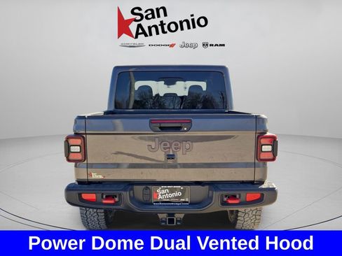 New 2026 Jeep Gladiator Rubicon w/ Steel Power Dome Hood Package AWD/4WD image 7