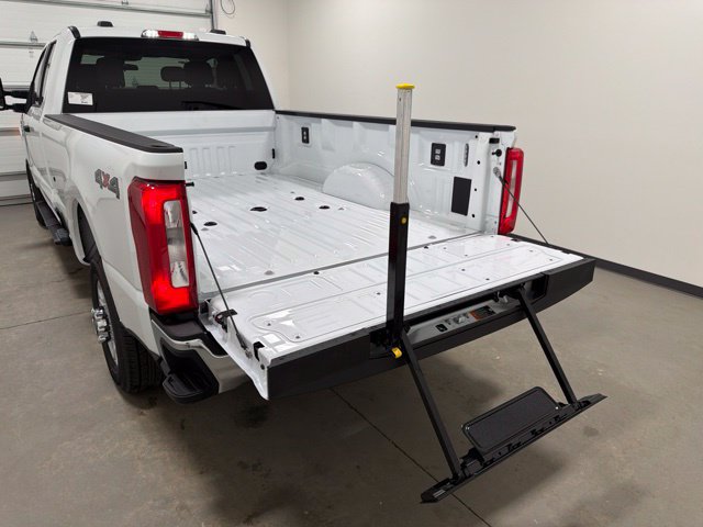 New 2026 Ford F350 XLT AWD/4WD image 36