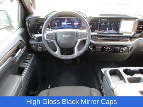 Used 2024 Chevrolet Silverado 1500 RST w/ Z71 Off-Road Package image 16