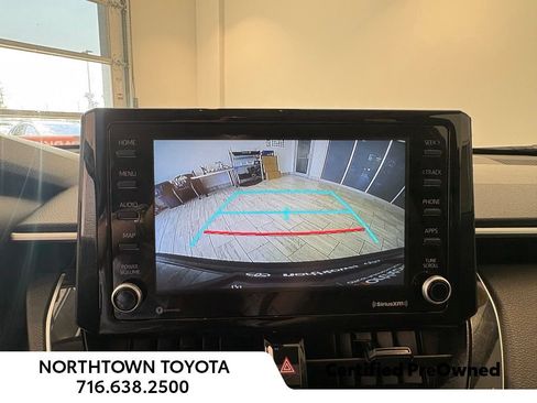 Used 2022 Toyota Corolla Cross LE w/ Moonroof Package AWD/4WD image 26