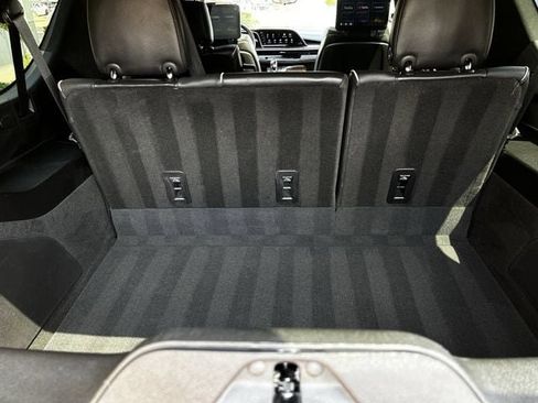 Used 2023 Cadillac Escalade ESV Sport Platinum AWD/4WD image 35