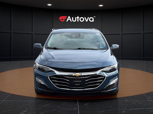 Used 2025 Chevrolet Malibu LT FWD image 8