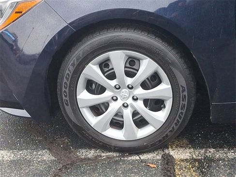 Used 2024 Toyota Corolla LE image 8
