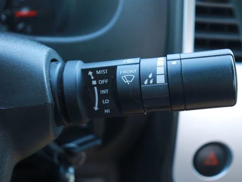 Used 2016 Nissan Frontier SV image 21