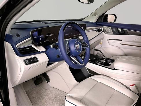 New 2026 Buick Enclave Avenir FWD image 8
