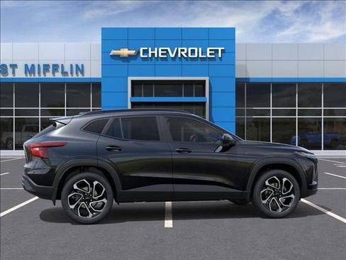 New 2026 Chevrolet Trax RS FWD image 5