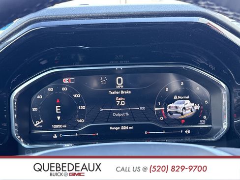 Used 2025 GMC Sierra 1500 Elevation w/ Elevation Premium Package image 18