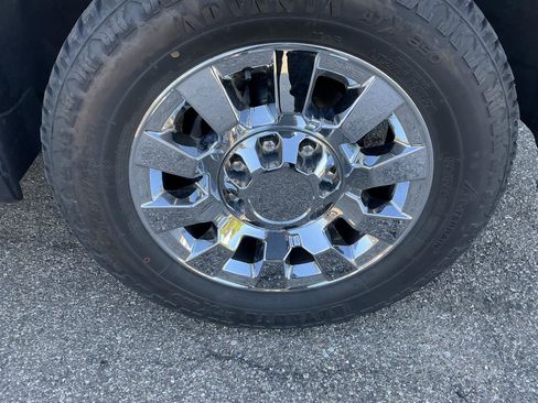 Used 2022 GMC Sierra 3500 AT4 w/ Gooseneck/5TH Wheel Package AWD/4WD image 4