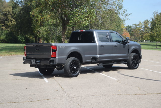 Used 2024 Ford F250 Lariat w/ Black Appearance Package AWD/4WD image 24