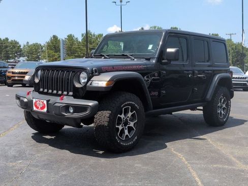 Used 2022 Jeep Wrangler Unlimited Rubicon w/ Dual Top Group AWD/4WD image 6
