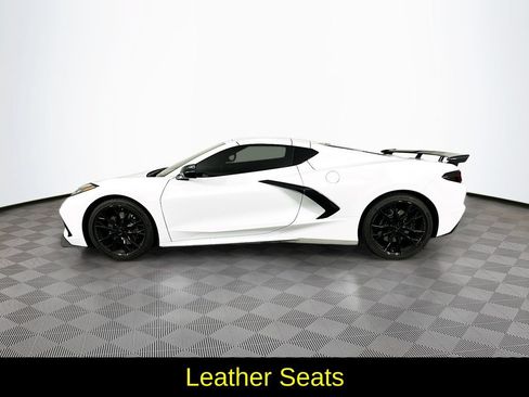 Used 2025 Chevrolet Corvette Stingray Premium Cpe w/ Z51 Performance Package RWD image 6
