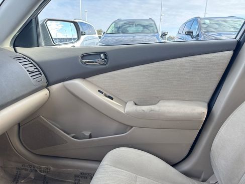 Used 2012 Nissan Altima 2.5 S w/ Special Edition Pkg image 24