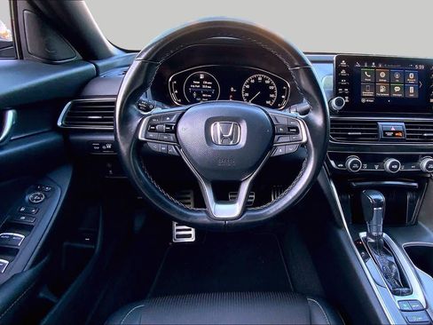 Used 2022 Honda Accord Sport image 6