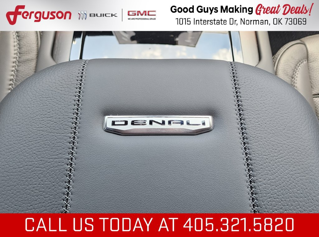 New 2026 GMC Yukon XL Denali w/ Denali Reserve Package AWD/4WD image 41