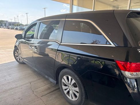 Used 2016 Honda Odyssey EX-L image 2