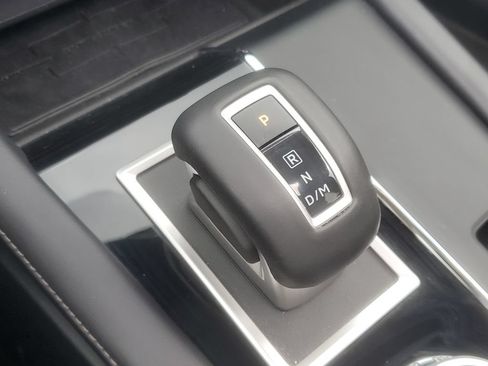 Used 2024 Mitsubishi Outlander SE AWD/4WD image 21