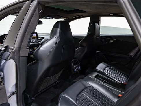 Used 2017 Audi RS 7 Prestige w/ Carbon-Optic Package image 35