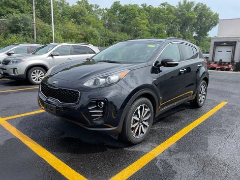 Used 2018 Kia Sportage EX w/ EX Premium Package AWD/4WD image 2