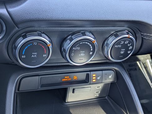 Used 2024 MAZDA MX-5 Miata Grand Touring image 14