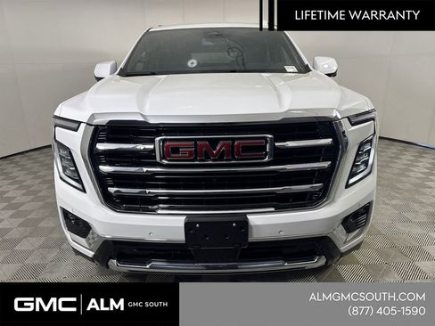 New 2026 GMC Yukon Elevation image 3