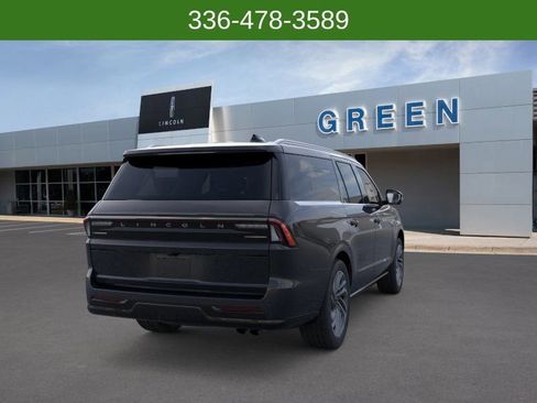 New 2026 Lincoln Navigator L Reserve AWD/4WD image 8