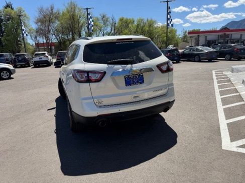 Used 2014 Chevrolet Traverse LTZ image 12