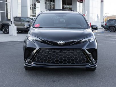 New 2026 Toyota Sienna XSE