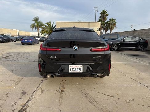 Used 2025 BMW X4 xDrive30i image 4