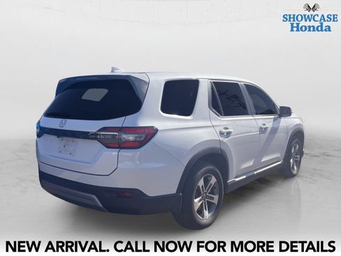 Used 2024 Honda Pilot EX-L image 5