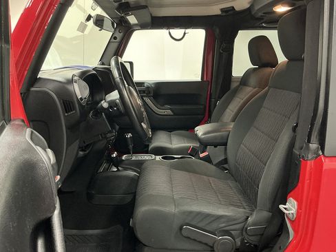 Used 2012 Jeep Wrangler Sport AWD/4WD image 8