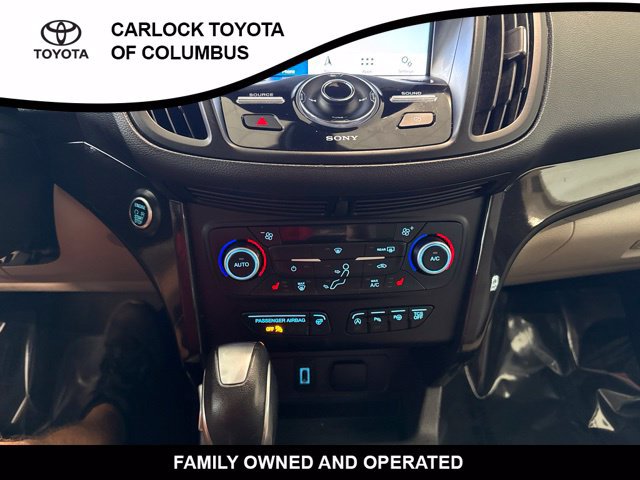Used 2019 Ford Escape Titanium AWD/4WD image 28