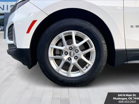 Used 2022 Chevrolet Equinox LT FWD image 31