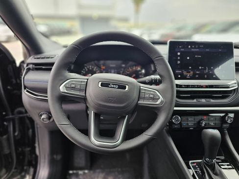 New 2026 Jeep Compass Latitude AWD/4WD image 22