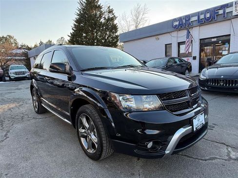 Used 2018 Dodge Journey Crossroad w/ Driver Convenience Group image 3