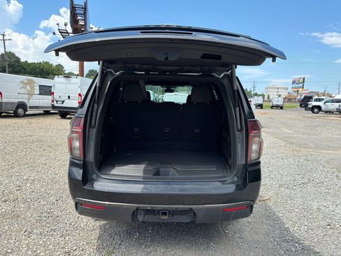 Used 2021 Chevrolet Tahoe Z71 w/ Luxury Package AWD/4WD image 14