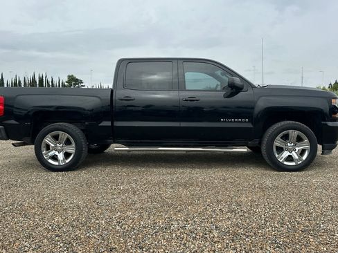 Used 2018 Chevrolet Silverado 1500 Custom RWD image 9