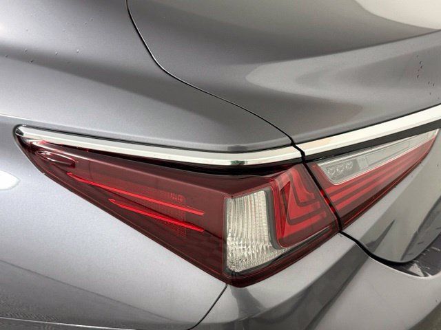 Used 2019 Lexus ES 350 w/ Accessory Package 2 FWD image 13