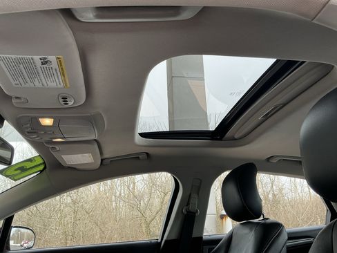 Used 2015 Ford Fusion Titanium image 17