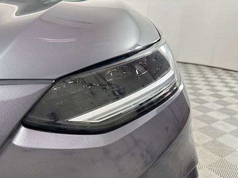 Certified 2025 Honda HR-V LX image 11