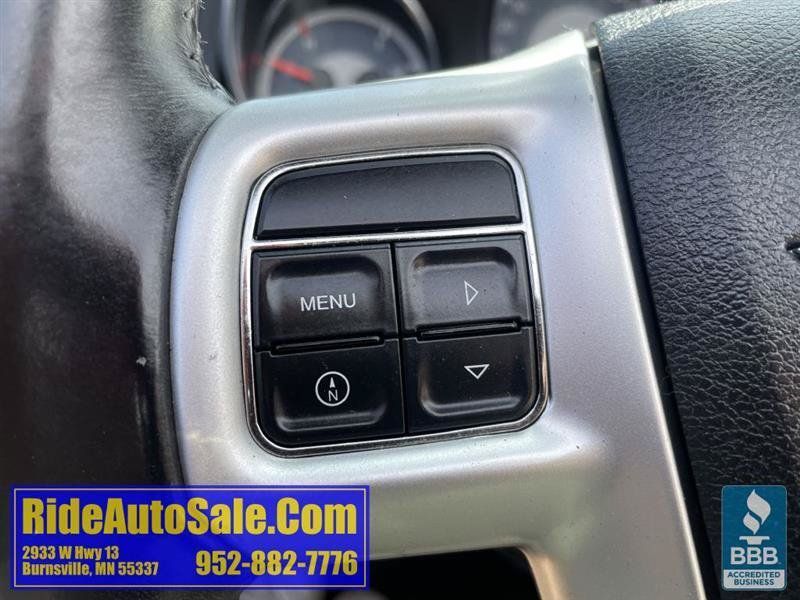 Used 2013 Chrysler 200 Touring FWD image 36