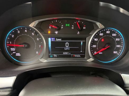 Used 2019 Chevrolet Traverse LT FWD image 26