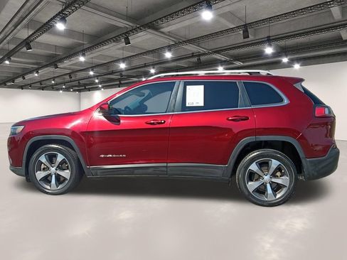 Used 2019 Jeep Cherokee Limited FWD image 13
